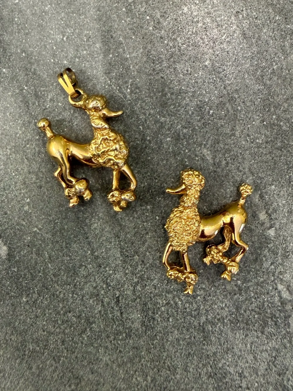 Vintage Monet Gold Poodle Dog Pendant Necklace Charm - Picture 5 of 6